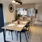 O2lienne, De Charme Holiday home